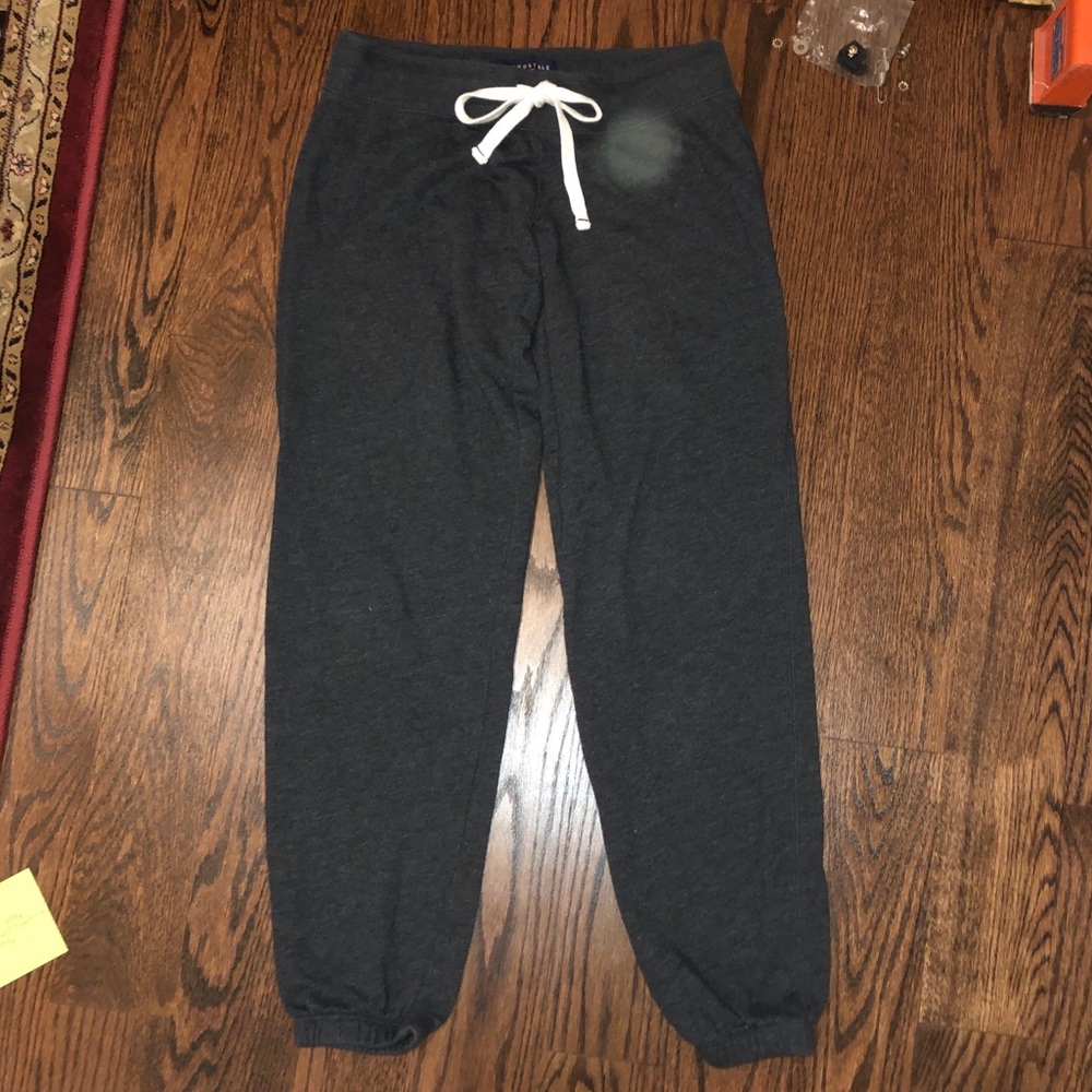 AEROPOSTALE SWEATPANTS